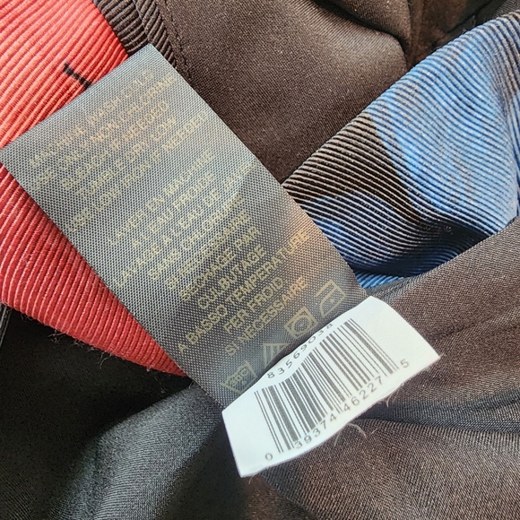 Cynthia Steffe V-Neck Floral Dress Size 8 - Picture 10 of 14